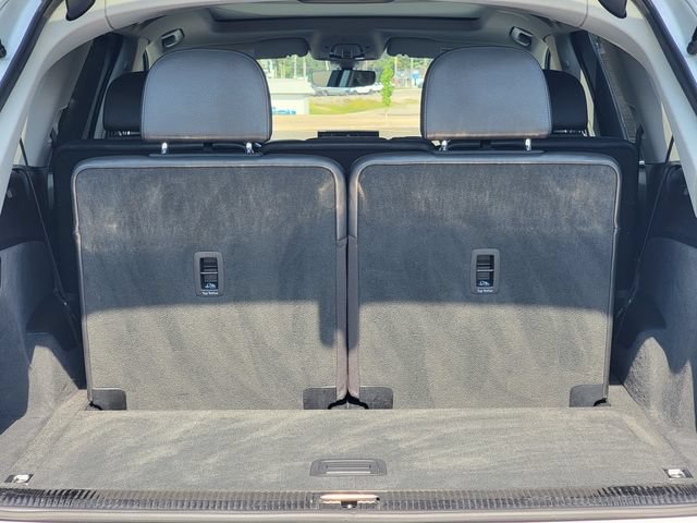 Used 2018 Audi Q7 3.0T Prestige w/ Prestige Package AWD/4WD image 22
