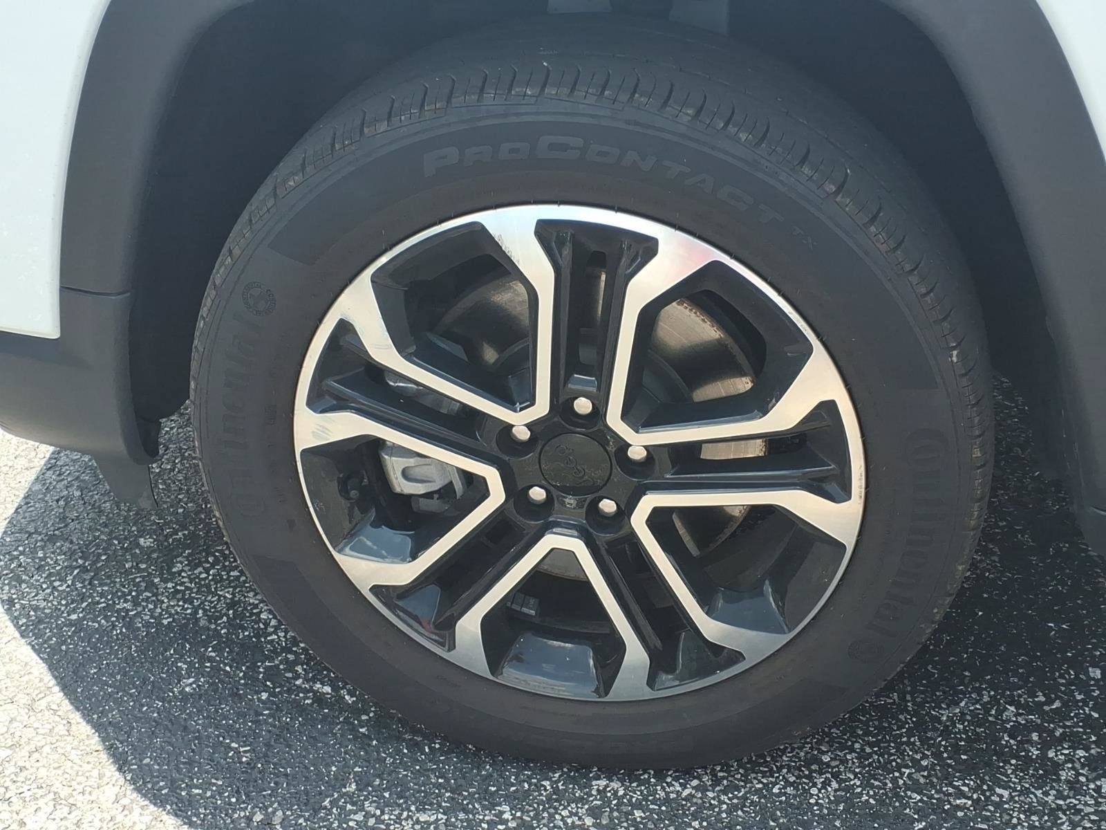 Used 2023 Jeep Compass Limited AWD/4WD image 19
