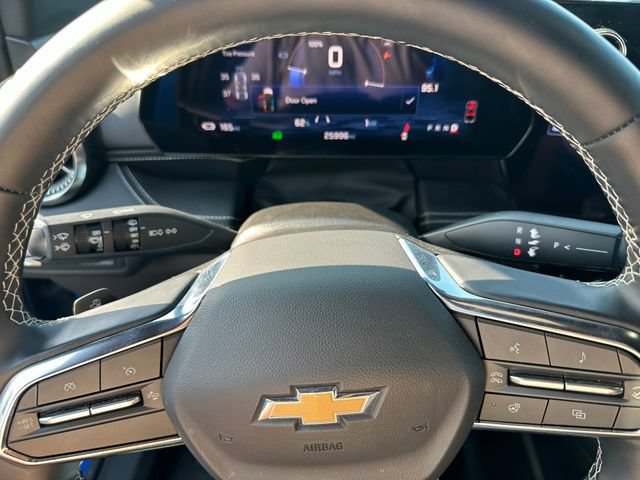 Used 2024 Chevrolet Blazer EV LT AWD/4WD image 25