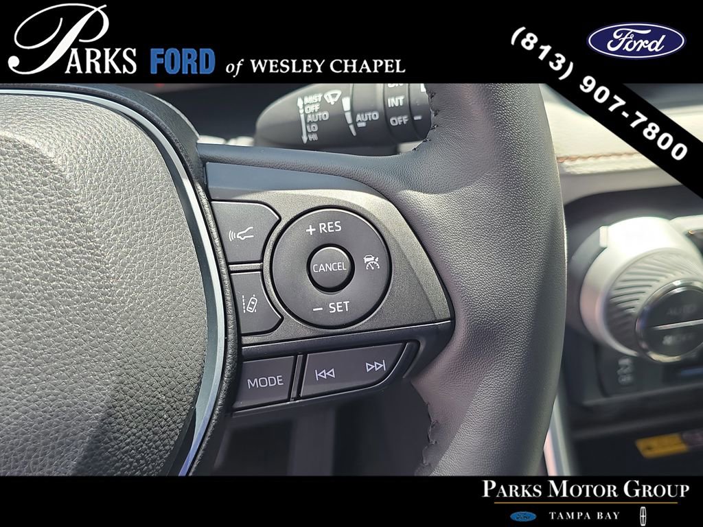 Used 2023 Toyota RAV4 Limited AWD/4WD image 32