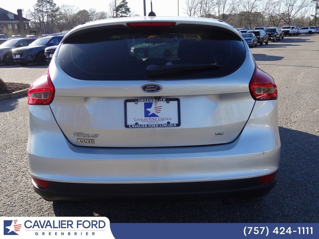 Certified 2018 Ford Focus SE image 5