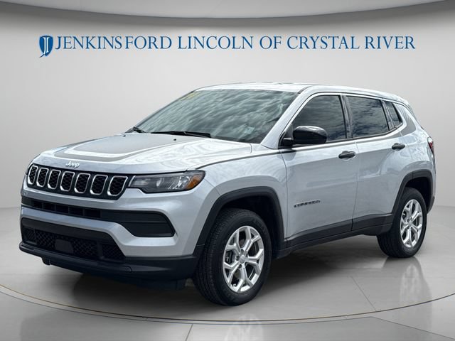 Used 2024 Jeep Compass Sport w/ Mopar Graphics Package AWD/4WD image 10