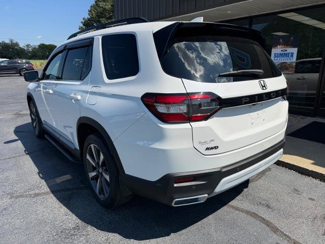 Used 2024 Honda Pilot Elite image 2