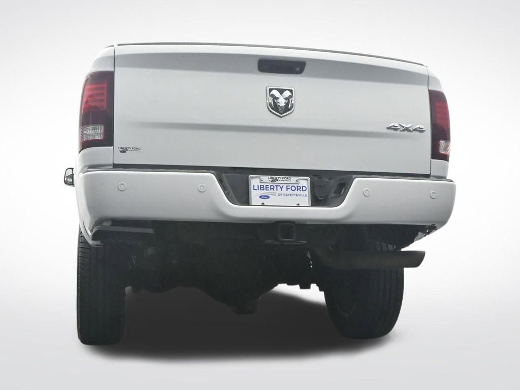 Used 2018 RAM 2500 Laramie w/ Sport Appearance Group AWD/4WD image 37