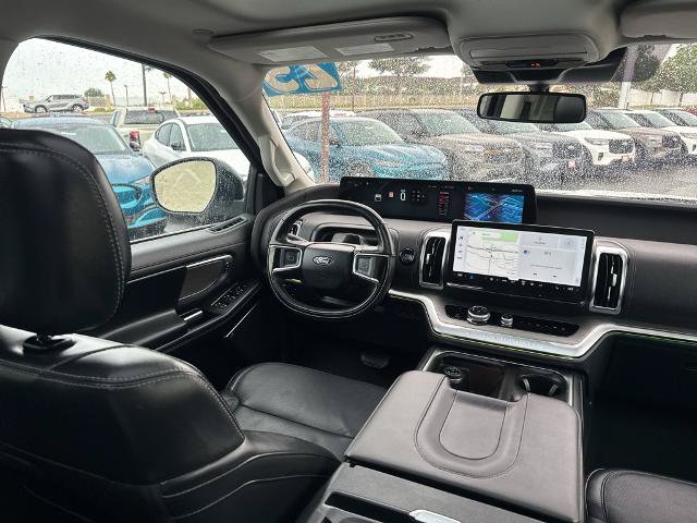 Certified 2025 Ford Expedition Platinum AWD/4WD image 27