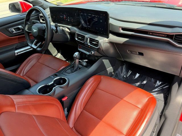 Certified 2025 Ford Mustang Premium RWD image 29