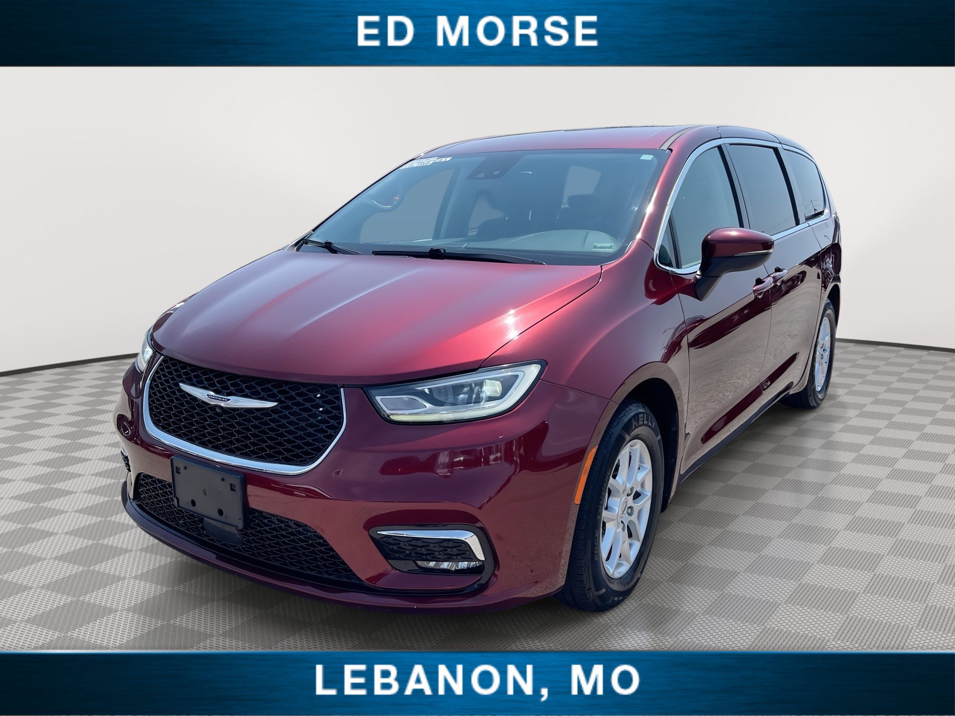 Used 2023 Chrysler Pacifica Touring-L