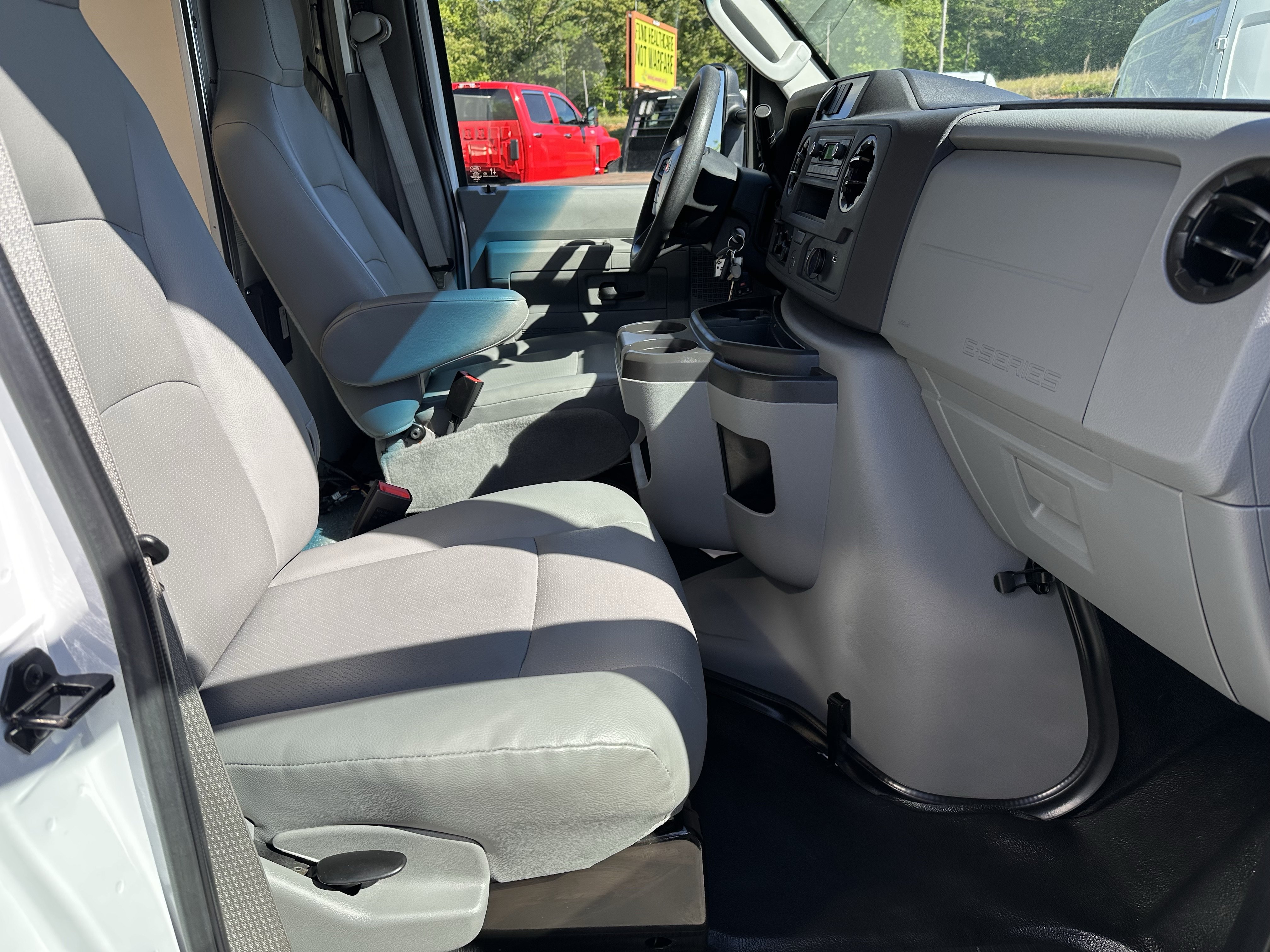 Certified 2023 Ford E-350 and Econoline 350 Super Duty w/ Power Windows & Locks Group RWD image 10