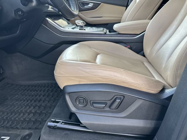 Used 2021 Audi Q7 3.0T Premium AWD/4WD image 13