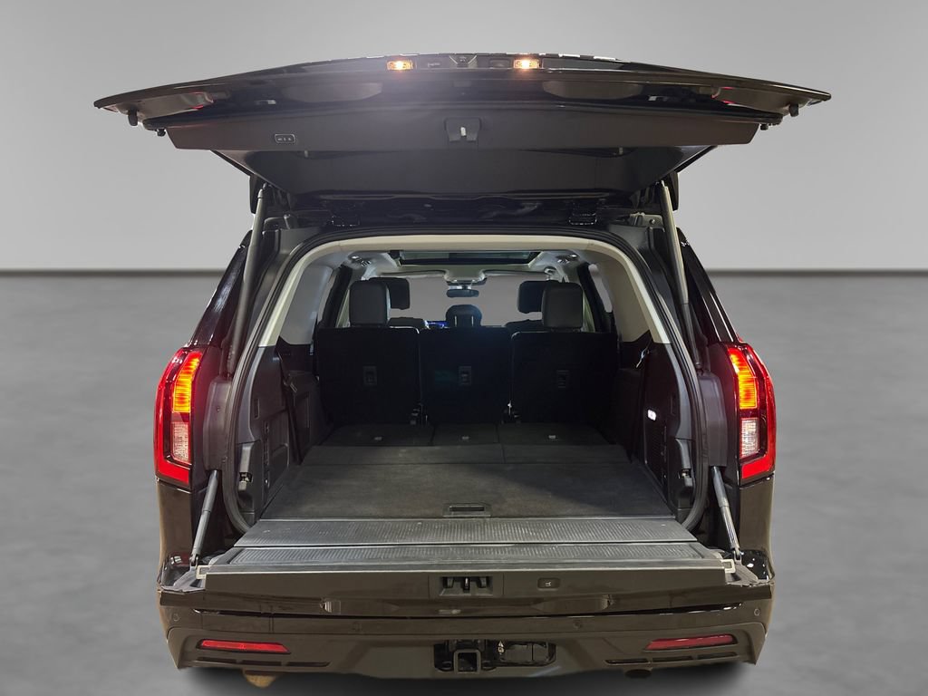 Certified 2025 Ford Expedition Active AWD/4WD image 12