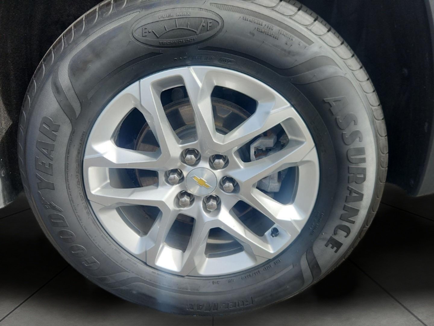Used 2018 Chevrolet Traverse LT FWD image 14