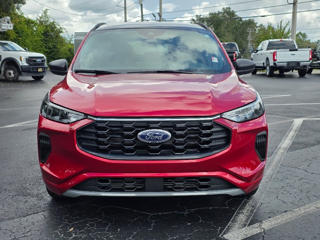 Certified 2023 Ford Escape ST-Line w/ Tech Pack #1 FWD image 11
