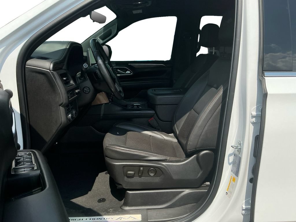 Used 2021 Chevrolet Tahoe High Country AWD/4WD image 14