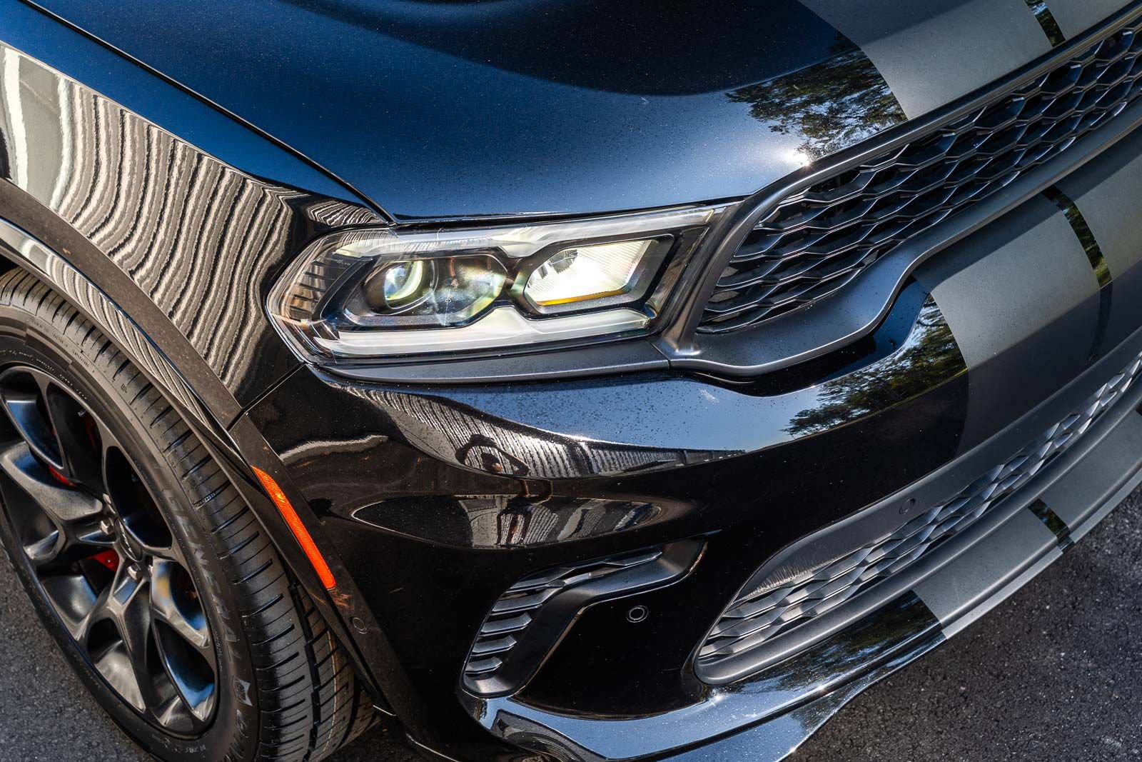 Used 2024 Dodge Durango SRT Hellcat w/ Black Package AWD/4WD image 12