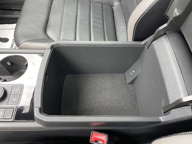 Used 2021 Volkswagen Atlas SEL Premium AWD/4WD image 35