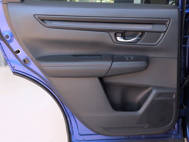 Used 2025 Honda CR-V Sport image 29