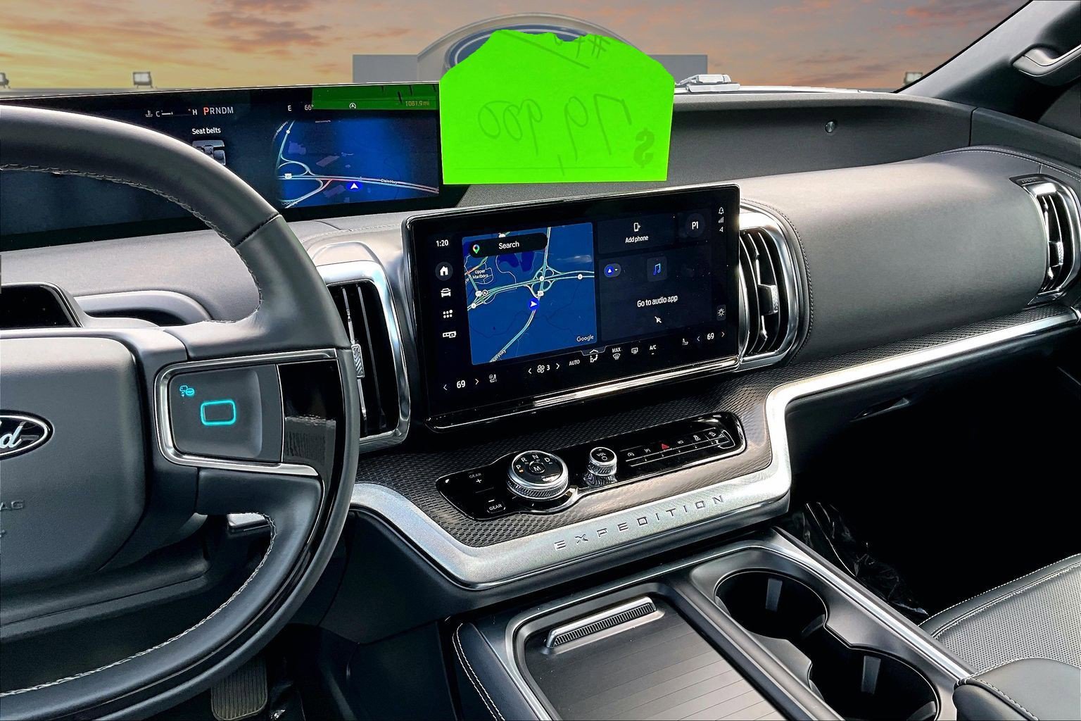 Certified 2025 Ford Expedition Platinum w/ Stealth Performance Package AWD/4WD image 6