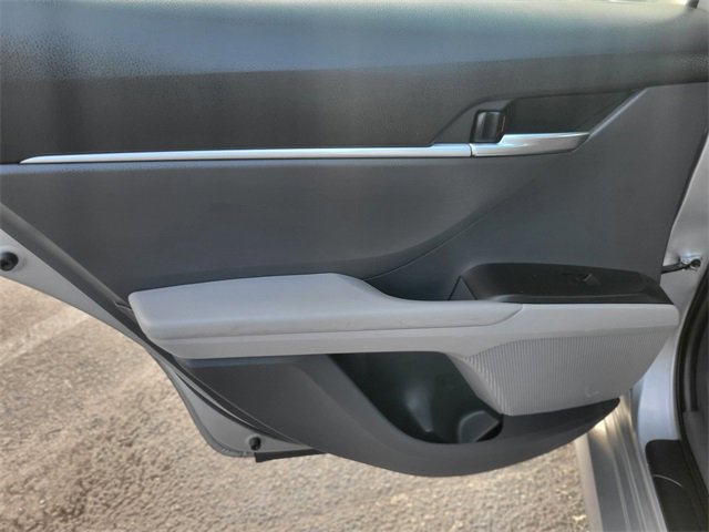 Used 2022 Toyota Camry LE image 14