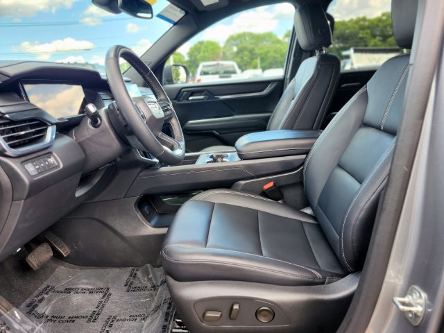 Used 2024 GMC Acadia Elevation w/ Luxury Package AWD/4WD image 19