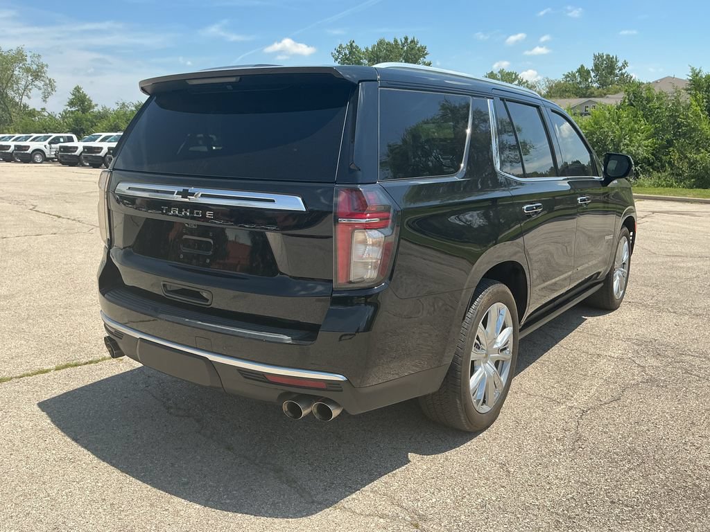 Used 2021 Chevrolet Tahoe High Country RWD image 3