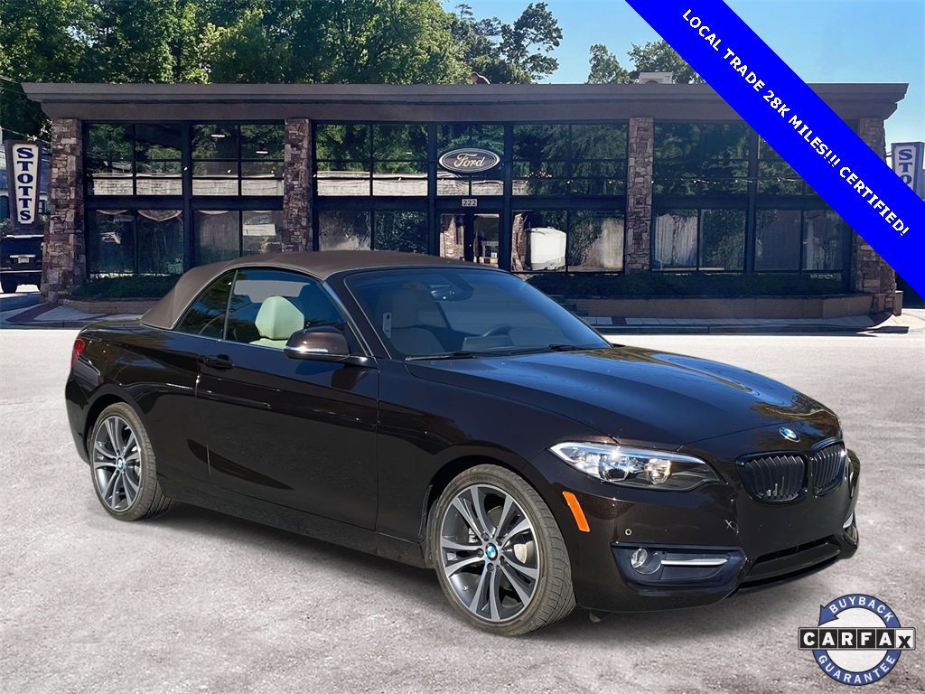 Used 2017 BMW 230i Convertible image 5