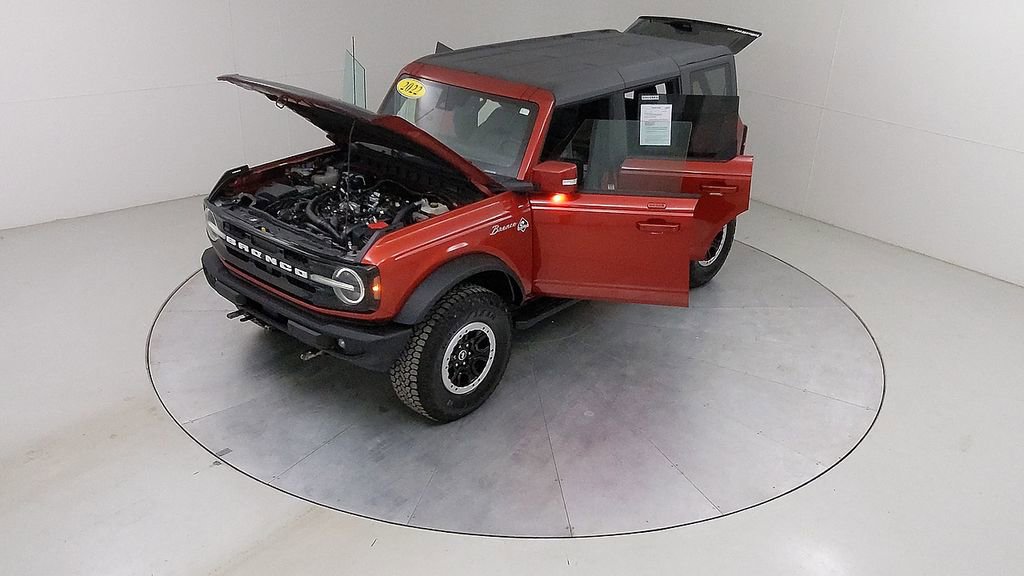 Certified 2022 Ford Bronco Outer Banks w/ Sasquatch Package AWD/4WD image 43