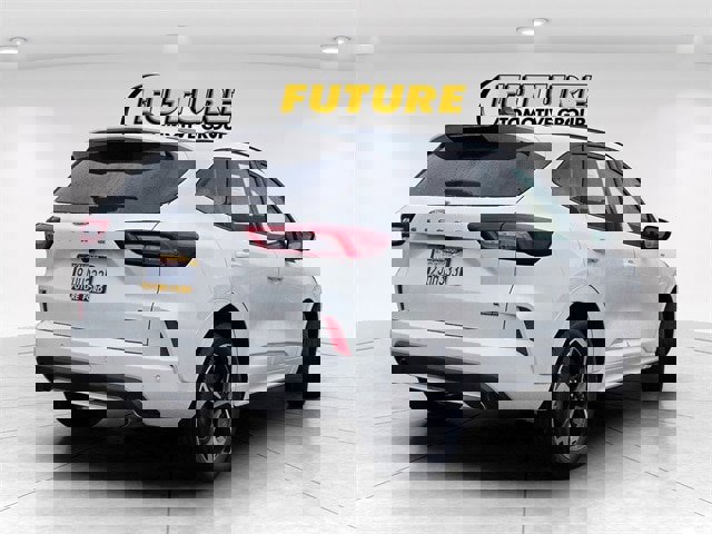 Certified 2023 Ford Escape ST-Line Elite image 4