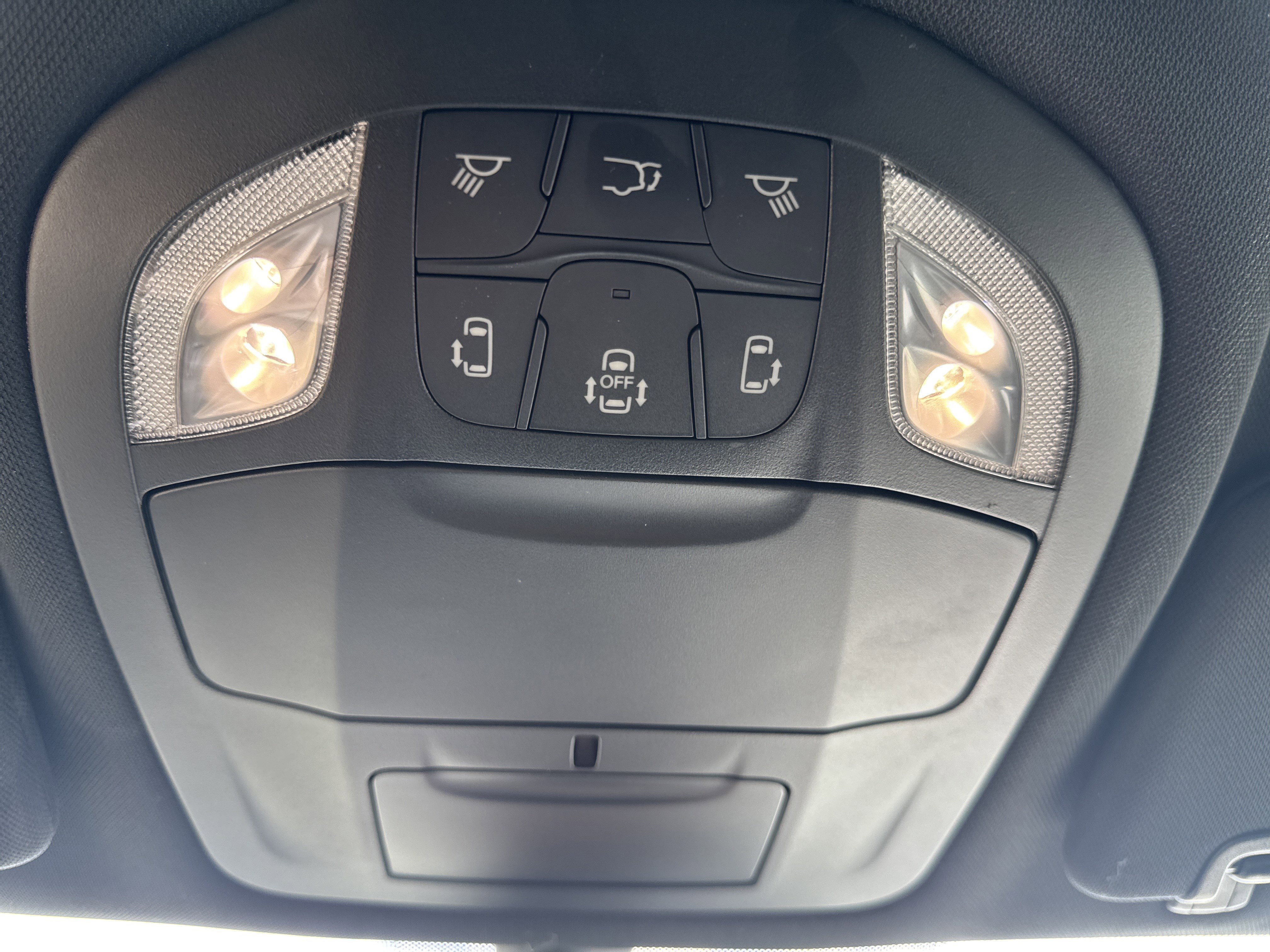Used 2024 Chrysler Pacifica Touring-L w/ S Appearance Package FWD image 35