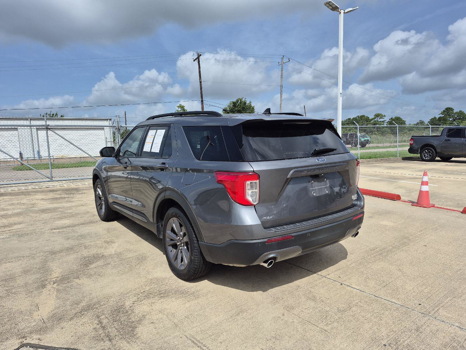 Certified 2023 Ford Explorer XLT w/ Equipment Group 202A RWD image 13