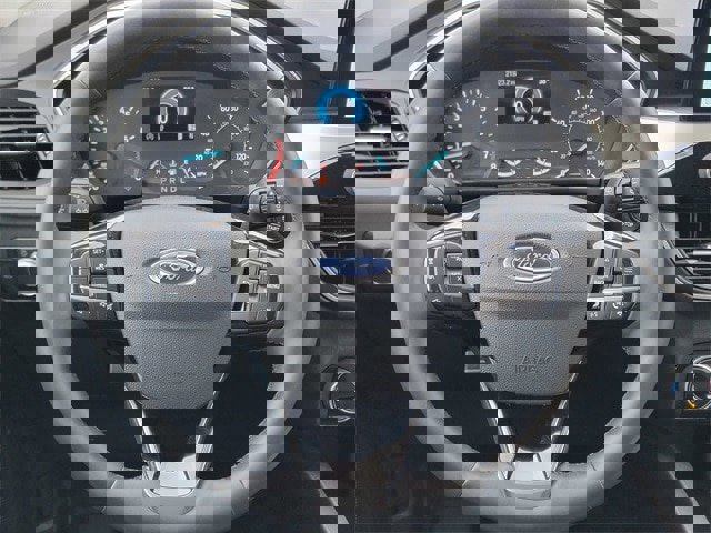 Certified 2022 Ford Escape SE w/ Convenience Package image 32