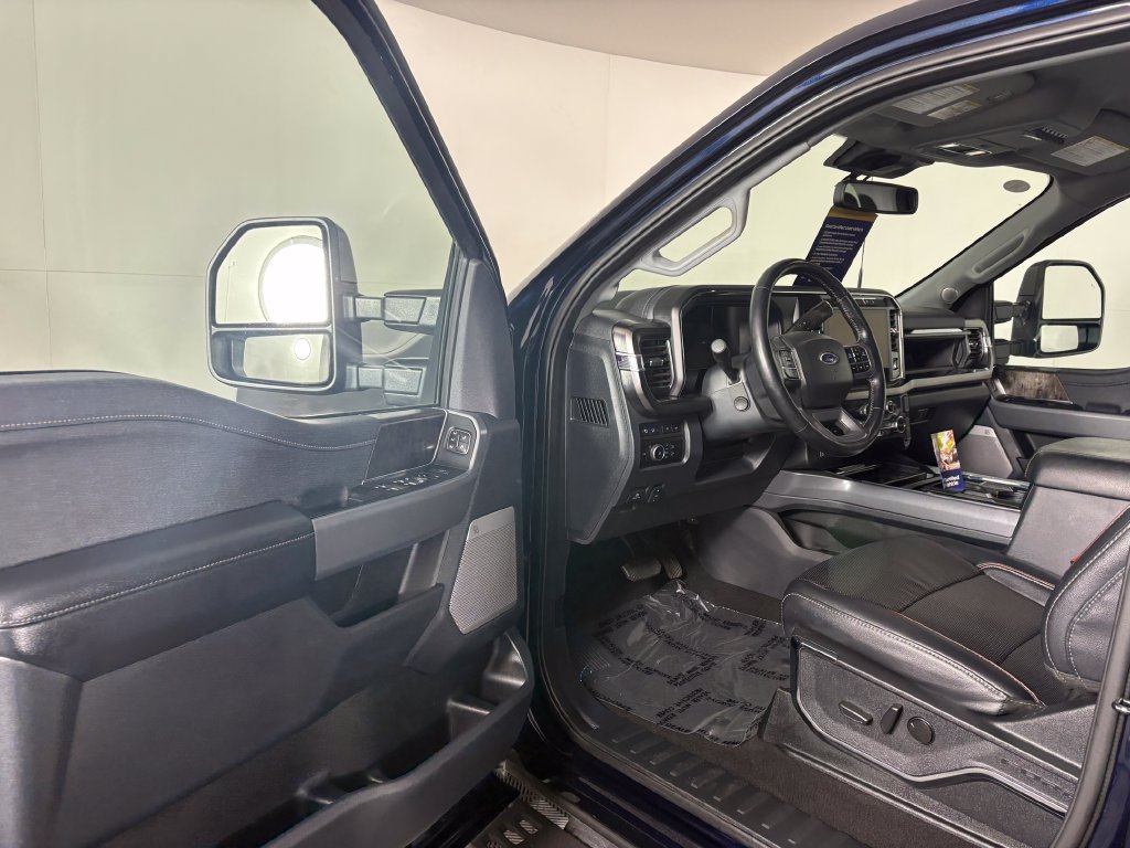 Certified 2024 Ford F250 Lariat w/ Lariat Ultimate Package AWD/4WD image 12