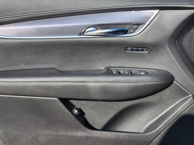 Used 2023 Cadillac XT6 Luxury FWD image 21