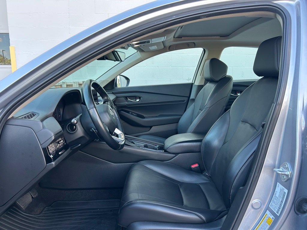 Used 2024 Honda Accord Touring image 14