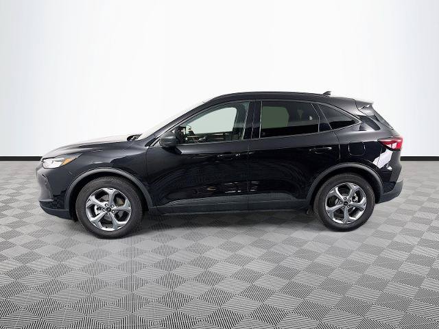 Certified 2025 Ford Escape ST-Line FWD image 4