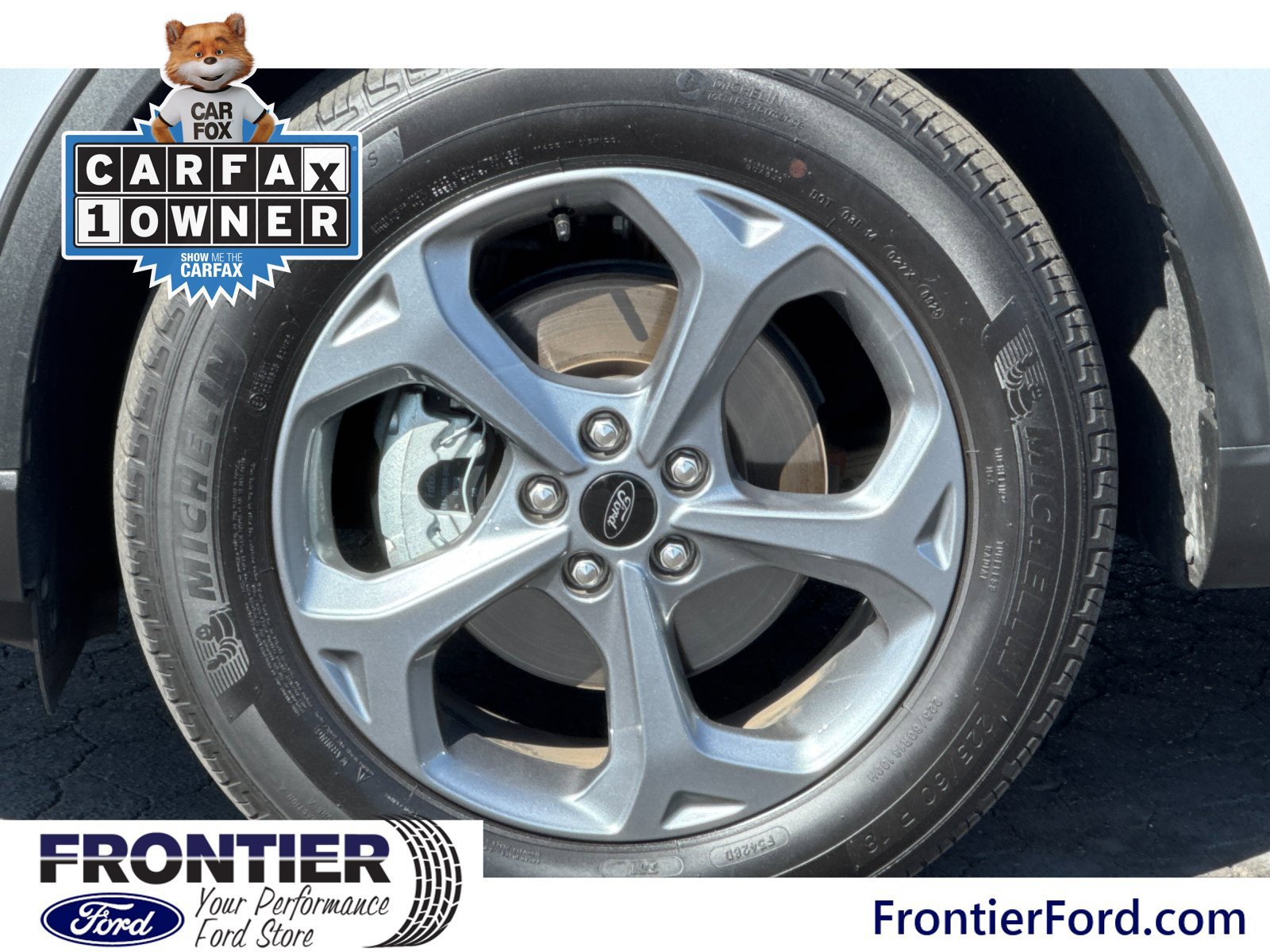 Certified 2025 Ford Escape ST-Line Select AWD/4WD image 26