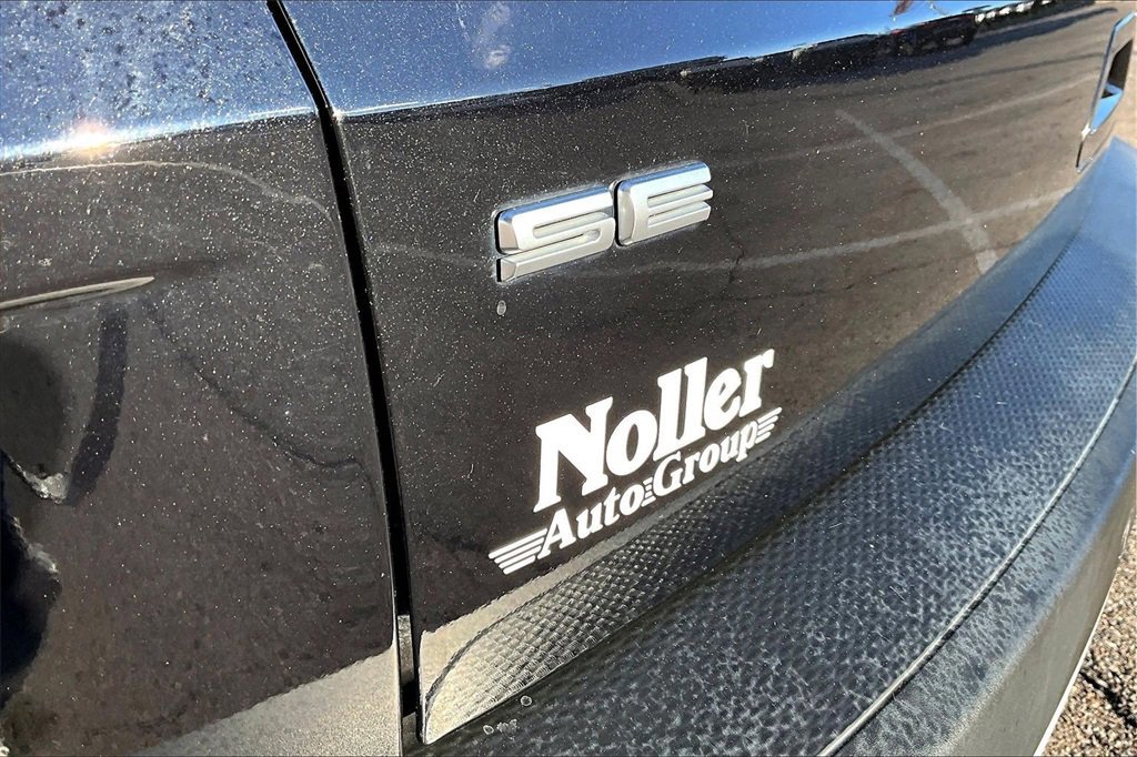 Certified 2022 Ford Escape SE w/ Cold Weather Package image 10