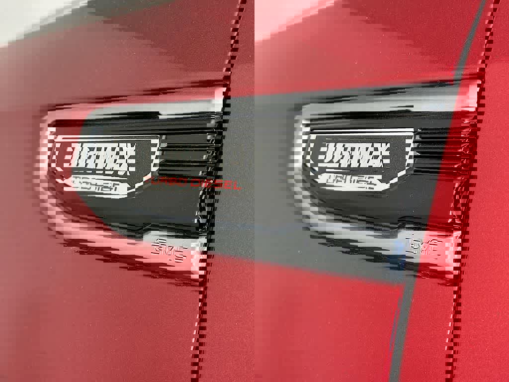 Used 2025 GMC Sierra 1500 AT4 w/ Technology Package image 10