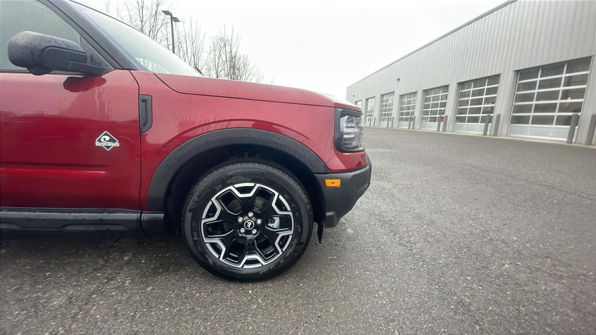 Certified 2025 Ford Bronco Sport Outer Banks w/ Outer Banks Tech Package+ AWD/4WD image 26
