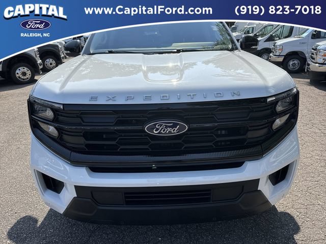Certified 2025 Ford Expedition Active AWD/4WD image 10