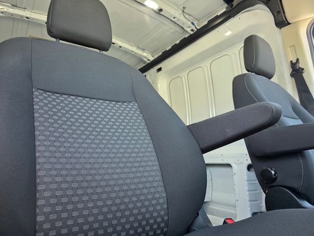 Certified 2023 Ford E-Transit Medium Roof image 16