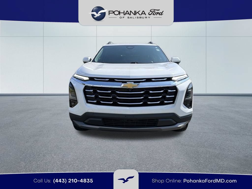 Used 2025 Chevrolet Equinox LT w/ Convenience Package II FWD image 3