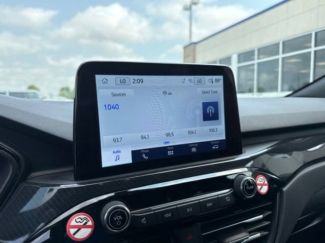 Certified 2024 Ford Escape ST-Line AWD/4WD image 23