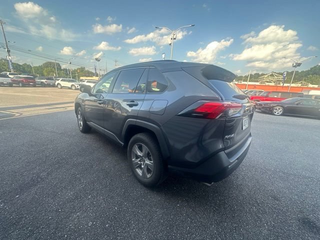 Used 2025 Toyota RAV4 XLE FWD image 4