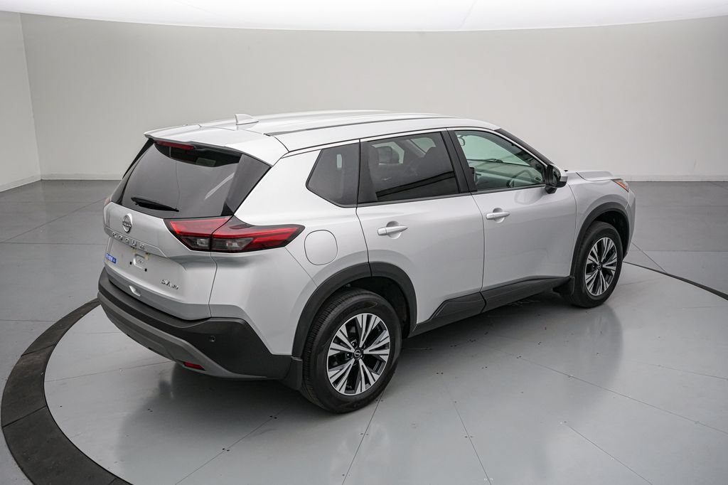 Used 2023 Nissan Rogue SV AWD/4WD image 4