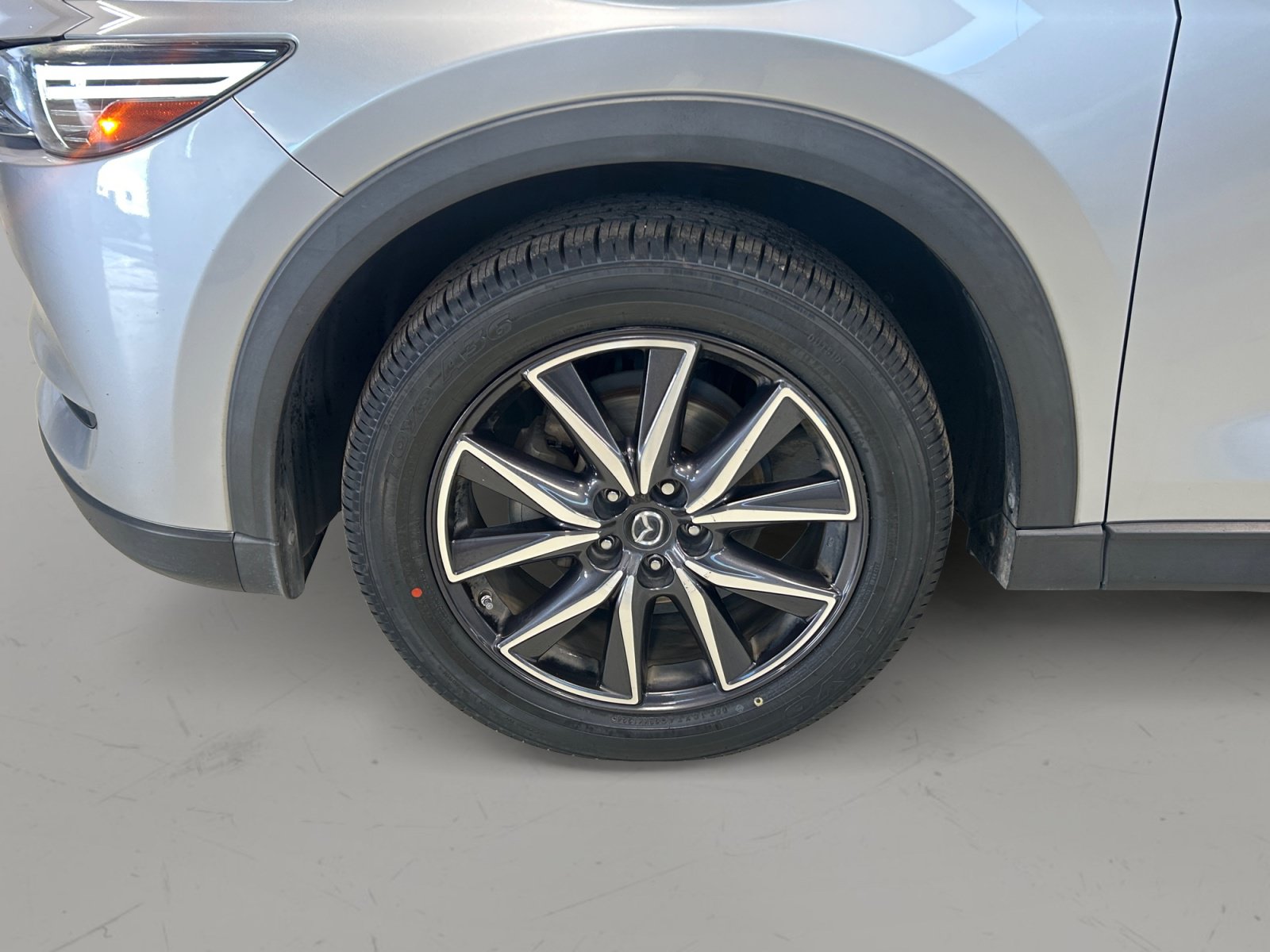 Used 2018 MAZDA CX-5 Grand Touring FWD image 8