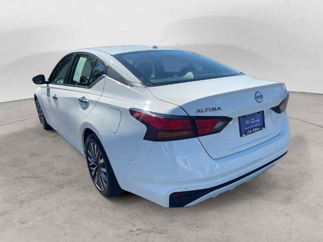Used 2025 Nissan Altima 2.5 SV FWD image 7