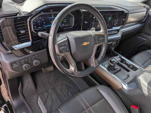 Used 2022 Chevrolet Silverado 1500 High Country w/ Z71 Off-Road Package AWD/4WD image 2