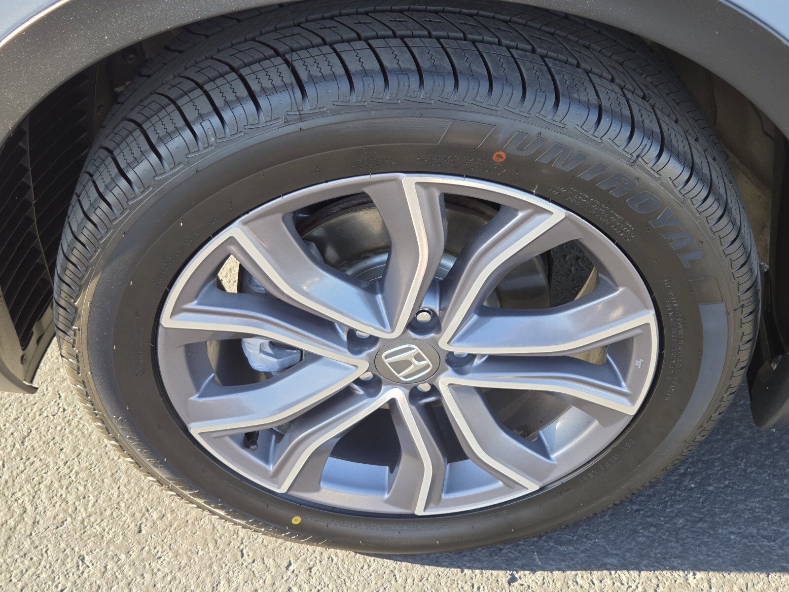 Used 2022 Honda CR-V Touring image 9