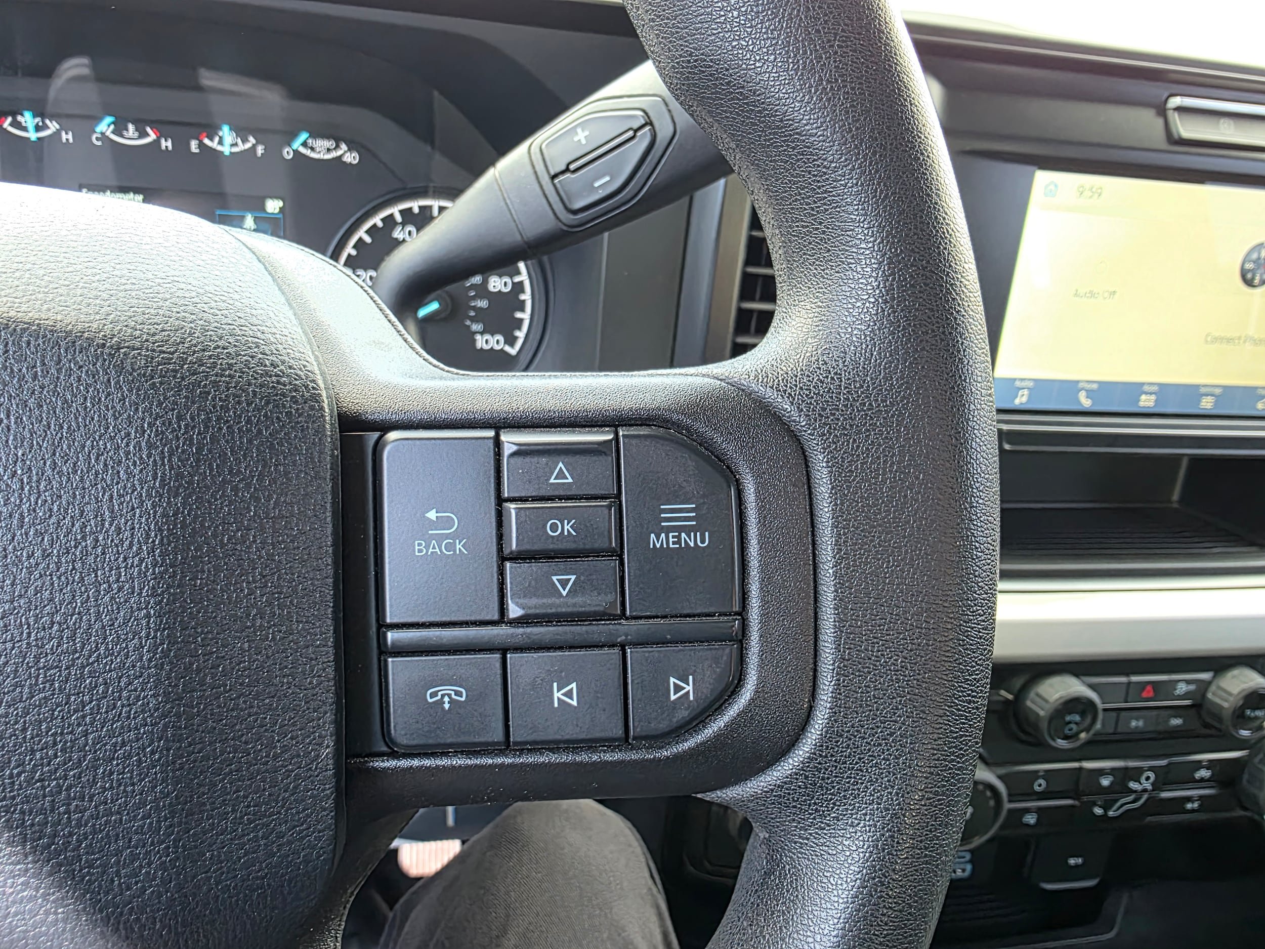 Certified 2025 Ford F350 XLT AWD/4WD image 14