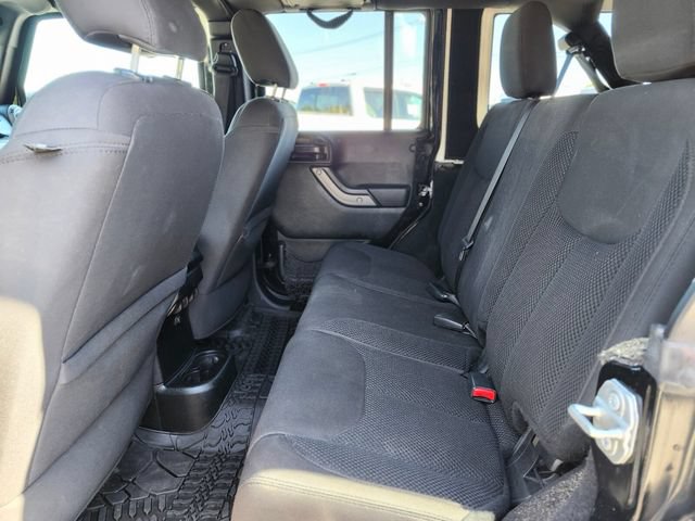 Used 2017 Jeep Wrangler Unlimited Sport AWD/4WD image 16